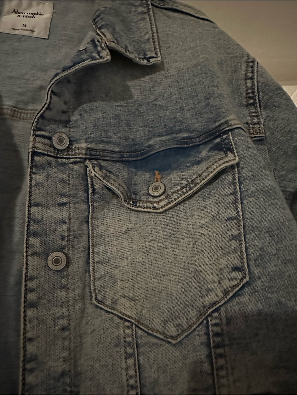 OVERSIZED Abercrombie & Fitch Light Blue Denim Jean Jacket - Picture 3 of 5